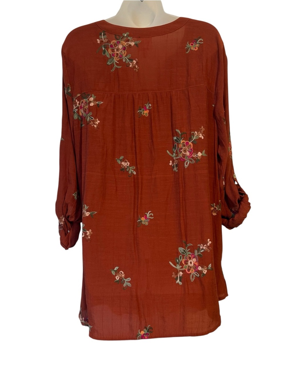 FIG & FLOWER Rust Embroidered Floral Top PLUS: 2X #V - Picture 5 of 8